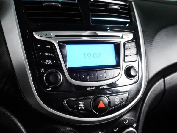 Hyundai Solaris I с пробегом 2012 года, цена 779 000 рублей, 187614 км, седан, Автокод Объявления