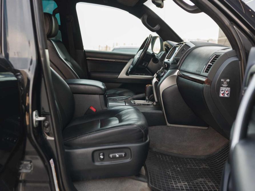 Toyota Land Cruiser 200 Series Рестайлинг 1 Новосибирск  - изображение 21