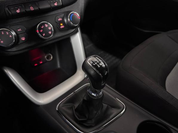 Kia Ceed II с пробегом 2014 года, цена 1 097 000 рублей, 172000 км, универсал, Автокод Объявления