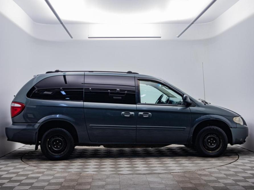 Chrysler Town &amp; Country IV Рестайлинг Москва  - изображение 4