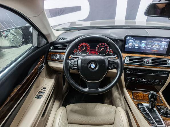 BMW 7 серии V (F01/F02/F04) Рестайлинг с пробегом 2014 года, цена 2 999 900 рублей, 210000 км, седан, Автокод Объявления