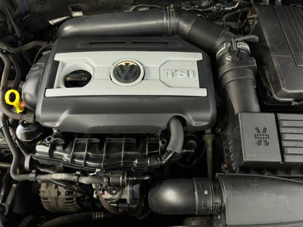 Volkswagen Passat B7 с пробегом 2011 года, цена 890 000 рублей, 180035 км, седан, Автокод Объявления