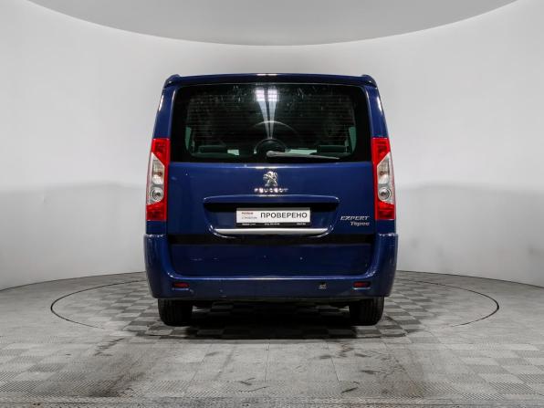 Peugeot Expert II Рестайлинг с пробегом 2015 года, цена 940 000 рублей, 278500 км, минивэн, Автокод Объявления