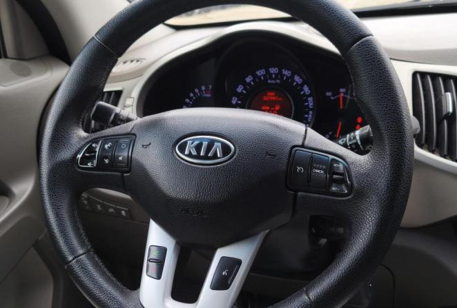 Kia Sportage III с пробегом 2012 года, цена 1 335 000 рублей, 227950 км, внедорожник, Автокод Объявления