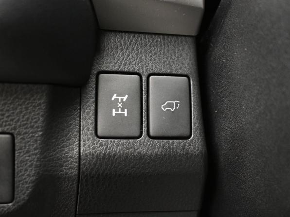 Toyota RAV4 IV (XA40) Рестайлинг с пробегом 2019 года, цена 2 499 000 рублей, 55000 км, внедорожник, Автокод Объявления