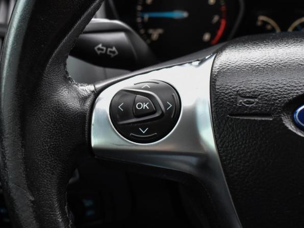 Ford Focus III с пробегом 2012 года, цена 845 000 рублей, 209605 км, седан, Автокод Объявления
