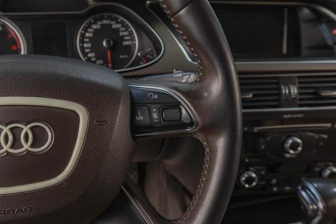 Audi A4 IV (B8) Рестайлинг с пробегом 2014 года, цена 1 579 000 рублей, 387120 км, универсал, Автокод Объявления