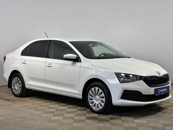 Skoda Rapid II с пробегом 2020 года, цена 1 595 000 рублей, 57404 км, лифтбек, Автокод Объявления