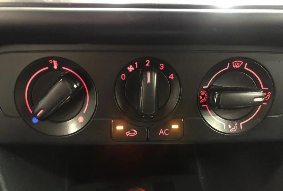 Volkswagen Polo V Астрахань  - изображение 12