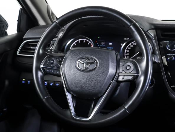 Toyota Camry VIII (XV70) с пробегом 2020 года, цена 2 790 000 рублей, 123000 км, седан, Автокод Объявления