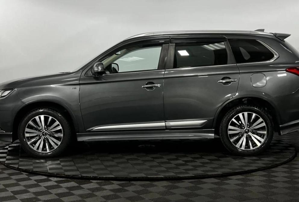 Mitsubishi Outlander III Рестайлинг 3 Нижний Новгород  - изображение 9