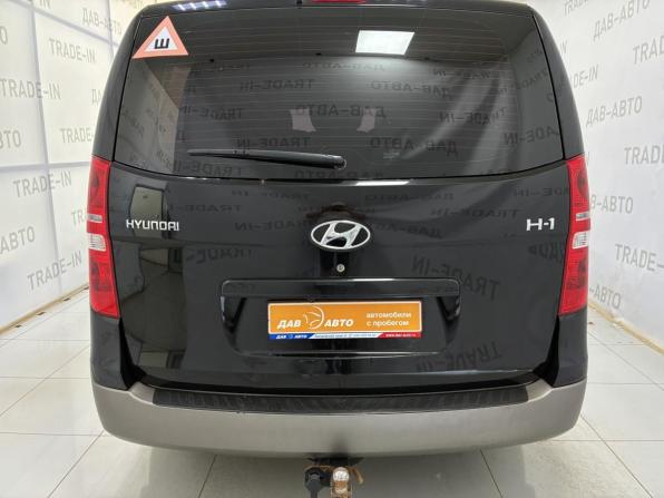 Hyundai H-1 II с пробегом 2013 года, цена 1 870 000 рублей, 207000 км, минивэн, Автокод Объявления