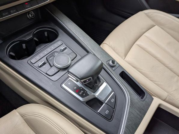 Audi A4 V (B9) с пробегом 2019 года, цена 2 395 000 рублей, 109128 км, седан, Автокод Объявления