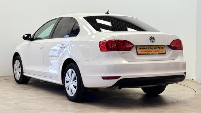 Volkswagen Jetta VI Рестайлинг с пробегом 2014 года, цена 999 000 рублей, 201940 км, седан, Автокод Объявления