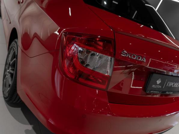 Skoda Rapid I с пробегом 2017 года, цена 1 100 000 рублей, 77628 км, лифтбек, Автокод Объявления