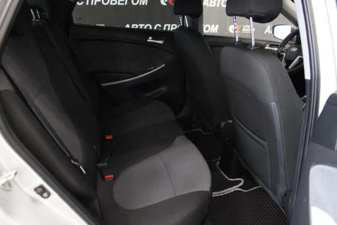 Hyundai Solaris I с пробегом 2014 года, цена 718 000 рублей, 163000 км, седан, Автокод Объявления
