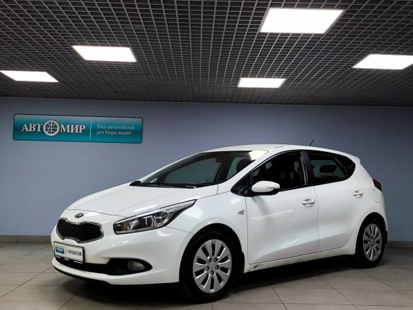 Kia Ceed II с пробегом 2014 года, цена 1 049 000 рублей, 69558 км, хэтчбек, Автокод Объявления