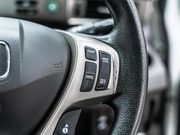 Honda Freed I Рестайлинг с пробегом 2013 года, цена 999 000 рублей, 130580 км, компактвэн, Автокод Объявления
