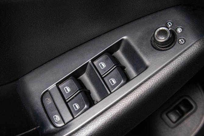 Audi Q5 I (8R) с пробегом 2009 года, цена 1 469 000 рублей, 202679 км, внедорожник, Автокод Объявления