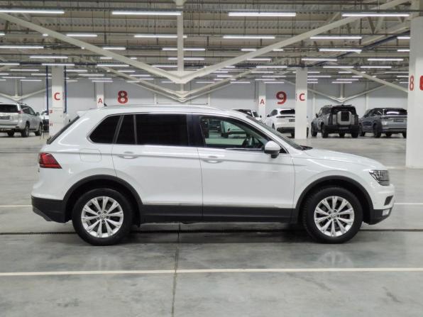 Volkswagen Tiguan II с пробегом 2016 года, цена 1 999 000 рублей, 204484 км, внедорожник, Автокод Объявления