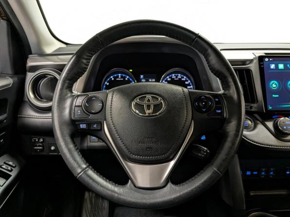Toyota RAV4 IV (XA40) Рестайлинг с пробегом 2019 года, цена 2 650 000 рублей, 124799 км, внедорожник, Автокод Объявления