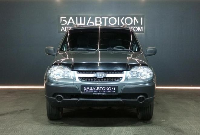 Chevrolet Niva I Рестайлинг с пробегом 2017 года, цена 649 000 рублей, 123175 км, внедорожник, Автокод Объявления