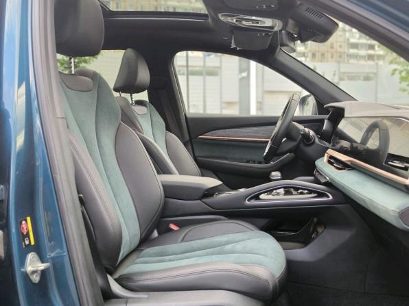 Geely Monjaro I с пробегом 2024 года, цена 3 450 000 рублей, 43339 км, внедорожник, Автокод Объявления