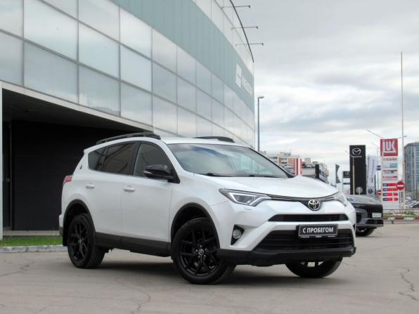 Toyota RAV4 IV (XA40) Рестайлинг с пробегом 2018 года, цена 2 980 000 рублей, 119885 км, внедорожник, Автокод Объявления