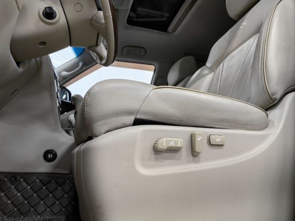 Infiniti QX56 II с пробегом 2012 года, цена 2 250 000 рублей, 205000 км, внедорожник, Автокод Объявления