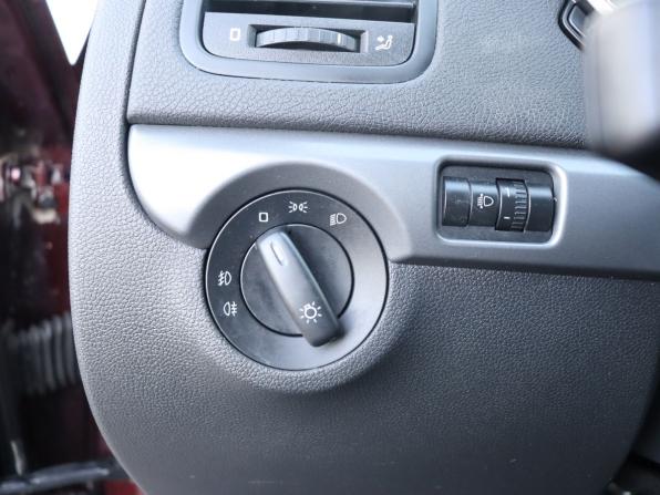 Skoda Yeti I с пробегом 2012 года, цена 1 150 000 рублей, 37284 км, внедорожник, Автокод Объявления
