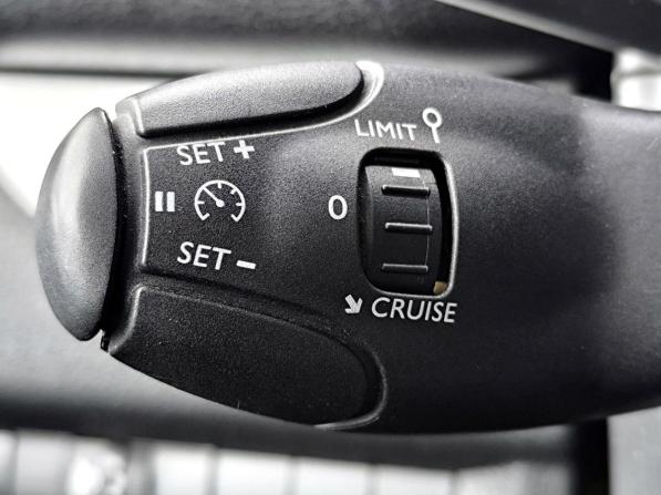 Peugeot Traveller I с пробегом 2021 года, цена 2 249 000 рублей, 371841 км, минивэн, Автокод Объявления