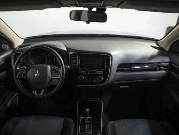 Mitsubishi Outlander III Рестайлинг 3 с пробегом 2020 года, цена 2 099 000 рублей, 110097 км, внедорожник, Автокод Объявления