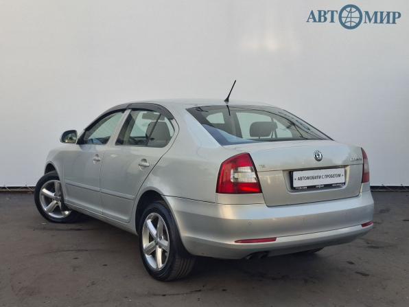 Skoda Octavia II (A5) Рестайлинг с пробегом 2012 года, цена 670 000 рублей, 252906 км, лифтбек, Автокод Объявления