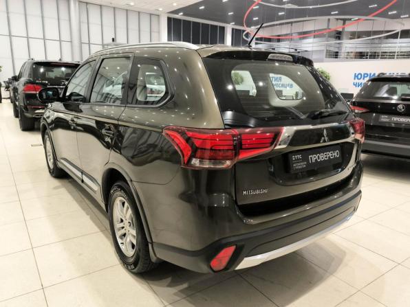 Mitsubishi Outlander III Рестайлинг 2 с пробегом 2016 года, цена 1 830 000 рублей, 97544 км, внедорожник, Автокод Объявления