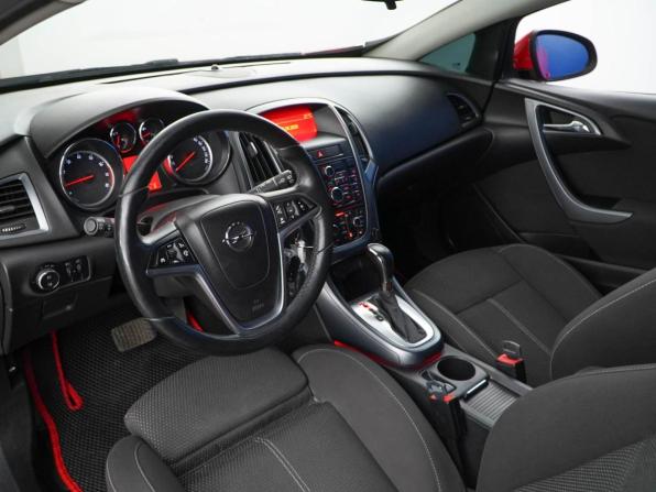 Opel Astra J Рестайлинг с пробегом 2012 года, цена 1 150 000 рублей, 152241 км, хэтчбек, Автокод Объявления