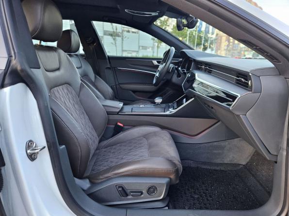 Audi A7 II (4K) с пробегом 2022 года, цена 5 200 000 рублей, 33700 км, седан, Автокод Объявления