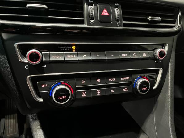 Kia Optima IV Рестайлинг с пробегом 2018 года, цена 1 780 000 рублей, 162893 км, седан, Автокод Объявления