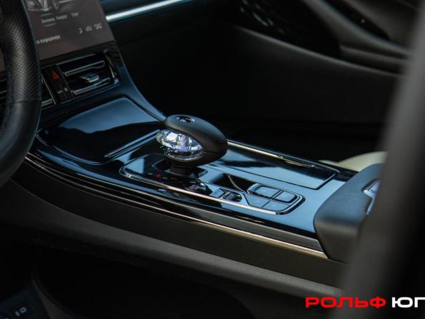 GAC M8 с пробегом 2024 года, цена 4 288 000 рублей, 33840 км, минивэн, Автокод Объявления