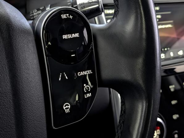 Land Rover Discovery Sport I Рестайлинг с пробегом 2020 года, цена 2 995 000 рублей, 89291 км, внедорожник, Автокод Объявления