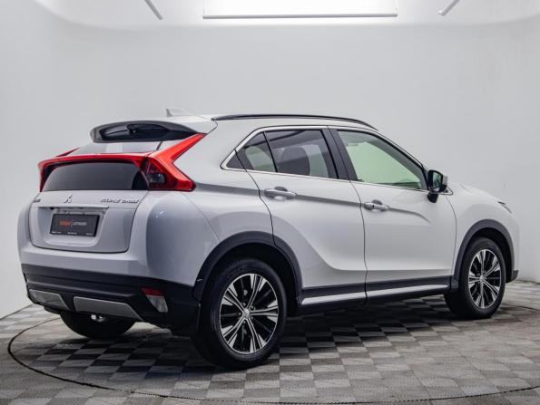 Mitsubishi Eclipse Cross I с пробегом 2018 года, цена 1 570 000 рублей, 167238 км, внедорожник, Автокод Объявления