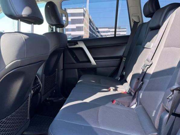 Toyota Land Cruiser Prado 150 Series Рестайлинг 3 с пробегом 2020 года, цена 6 550 000 рублей, 83713 км, внедорожник, Автокод Объявления