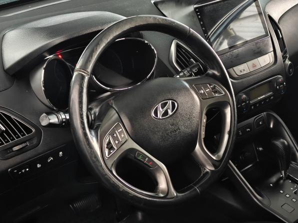 Hyundai ix35 I Рестайлинг с пробегом 2014 года, цена 1 150 000 рублей, 230775 км, внедорожник, Автокод Объявления