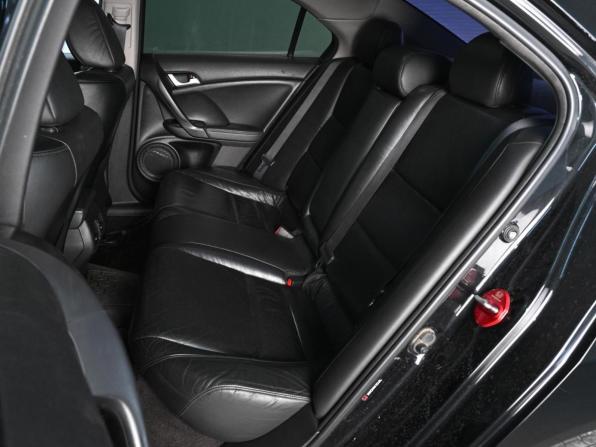 Honda Accord VIII с пробегом 2008 года, цена 1 079 000 рублей, 303201 км, седан, Автокод Объявления