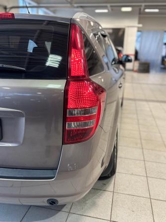 Kia Ceed I с пробегом 2008 года, цена 729 000 рублей, 191099 км, универсал, Автокод Объявления