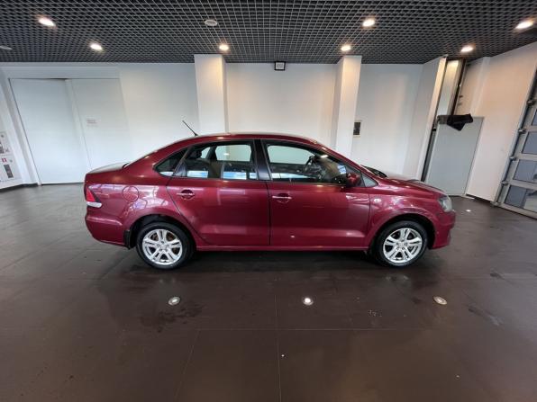 Volkswagen Polo V Рестайлинг с пробегом 2015 года, цена 795 000 рублей, 257684 км, седан, Автокод Объявления