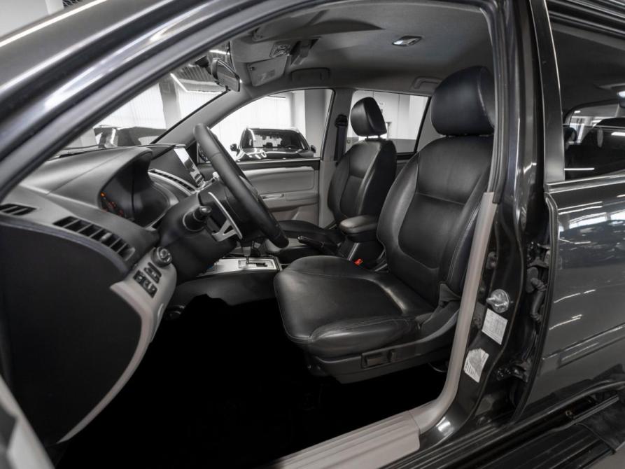 Mitsubishi Pajero Sport II Москва  - изображение 9