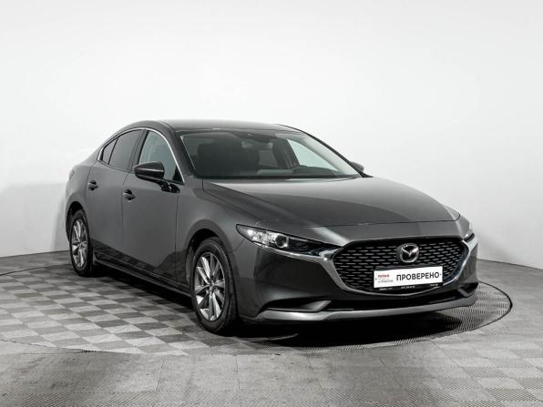 Mazda 3 IV (BP) с пробегом 2021 года, цена 1 690 000 рублей, 45000 км, седан, Автокод Объявления