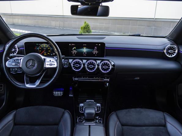 Mercedes-Benz CLA II (C118 X118) с пробегом 2019 года, цена 2 698 000 рублей, 97422 км, седан, Автокод Объявления