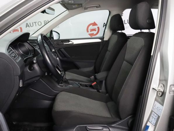 Volkswagen Tiguan II Рестайлинг с пробегом 2021 года, цена 2 360 000 рублей, 92950 км, внедорожник, Автокод Объявления