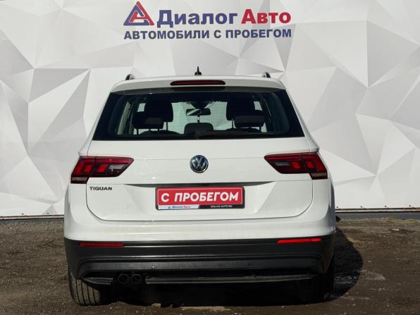 Volkswagen Tiguan II с пробегом 2020 года, цена 2 736 000 рублей, 65300 км, внедорожник, Автокод Объявления